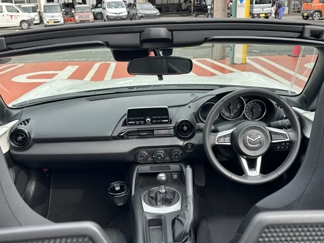 ロードスター(マツダ)NR-A 6MT中古車 4