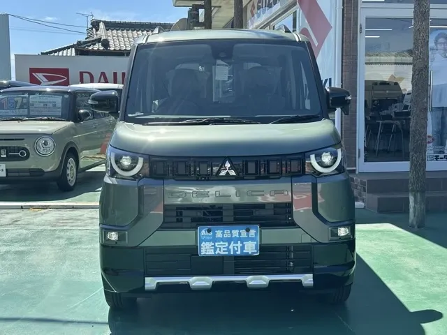 デリカミニ(三菱)G 4WD届出済未使用車 25