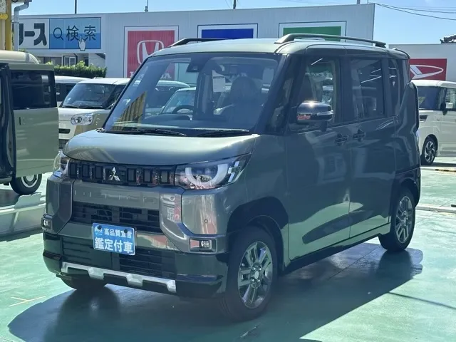 デリカミニ(三菱)G 4WD届出済未使用車 1
