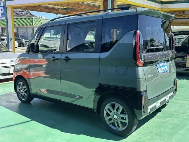 デリカミニ(三菱)G 4WD届出済未使用車 2