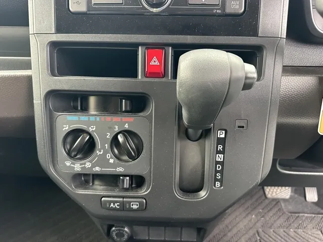 ルーミー(トヨタ)Ｘ中古車 19