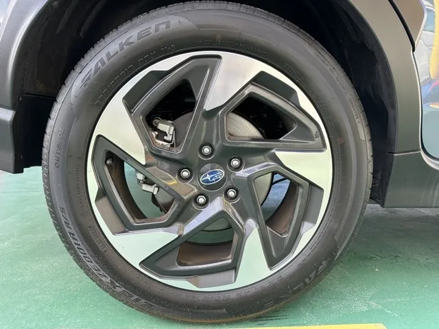 クロストレック(スバル)リミテッド中古車 13