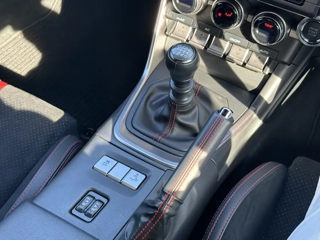 BRZ(スバル)S 6MT中古車 19