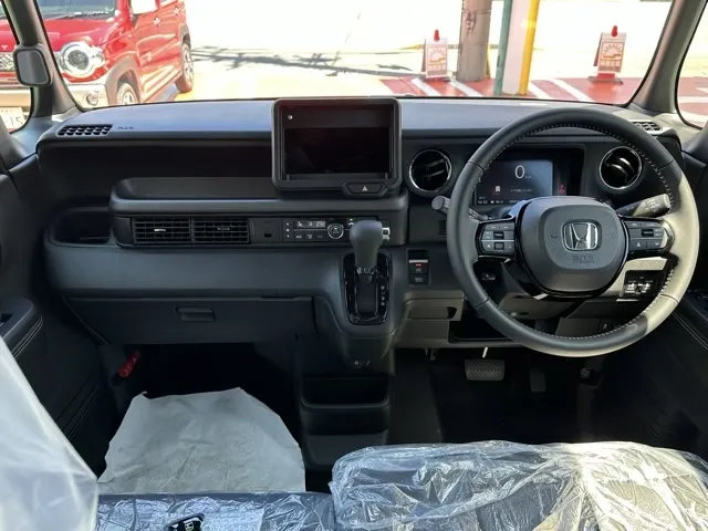 N-BOX(ホンダ)N-BOXカスタム コーディネートスタイル届出済未使用車 5