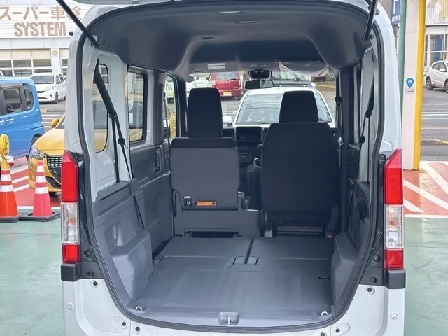 N-VAN(ホンダ)Gタイプ AT ４WD届出済未使用車 9