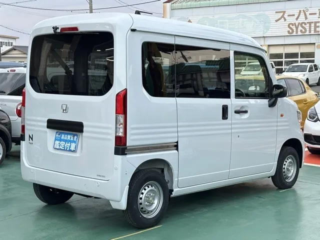 N-VAN(ホンダ)Gタイプ AT ４WD届出済未使用車 10