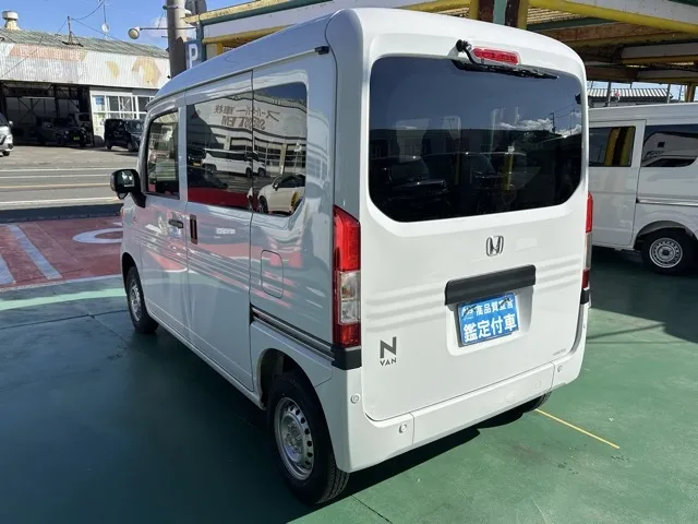 N-VAN(ホンダ)Gタイプ AT ４WD届出済未使用車 2