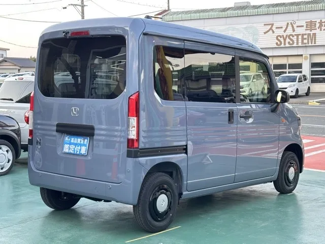 N-VAN(ホンダ)FUN スタイルプラスネイチャー 4WD届出済未使用車 12
