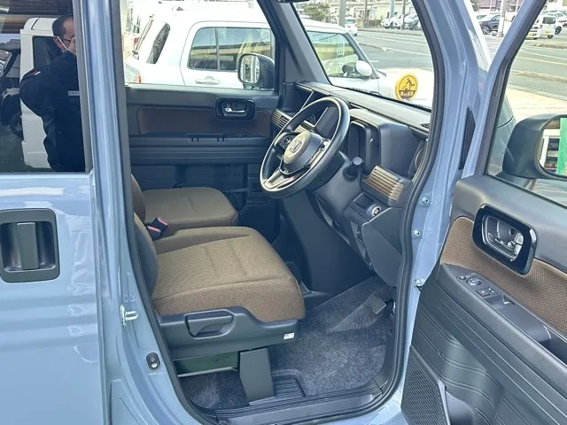 N-VAN(ホンダ)FUN スタイルプラスネイチャー 4WD届出済未使用車 15