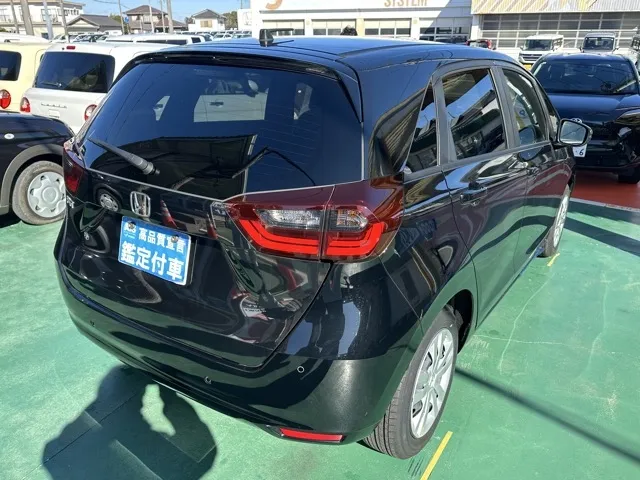 フィット(ホンダ)ベーシック中古車 9