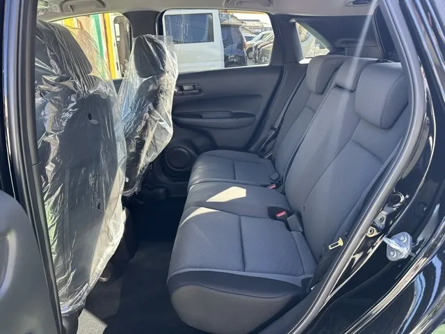 フィット(ホンダ)ベーシック中古車 4