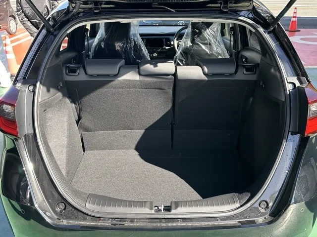 フィット(ホンダ)ベーシック中古車 7