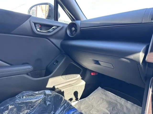 BRZ(スバル)S 10thアニバーサリーLTD 6MT登録済未使用車 15