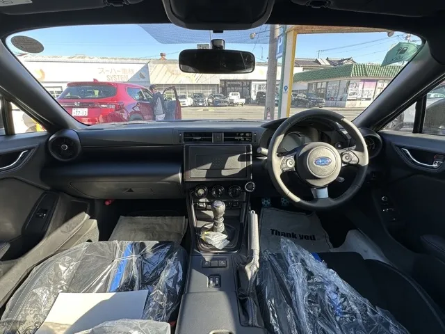 BRZ(スバル)S 10thアニバーサリーLTD 6MT登録済未使用車 5
