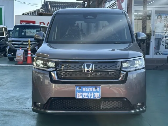ステップワゴン(ホンダ)e・HEVスパーダ 7人登録済未使用車 29