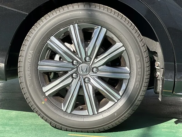 オデッセイ(ホンダ)e：HEV アブソルート登録済未使用車 15