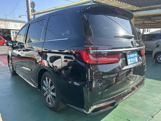 オデッセイ(ホンダ)e：HEV アブソルート登録済未使用車 2