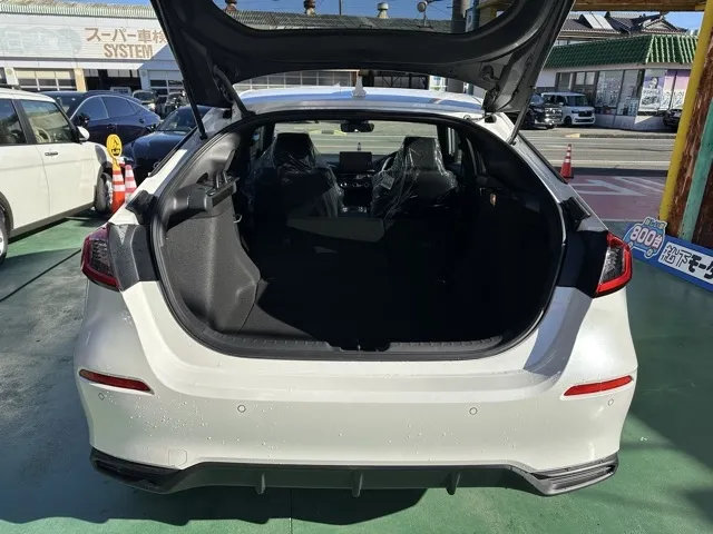 シビック(ホンダ)e：HEV中古車 9