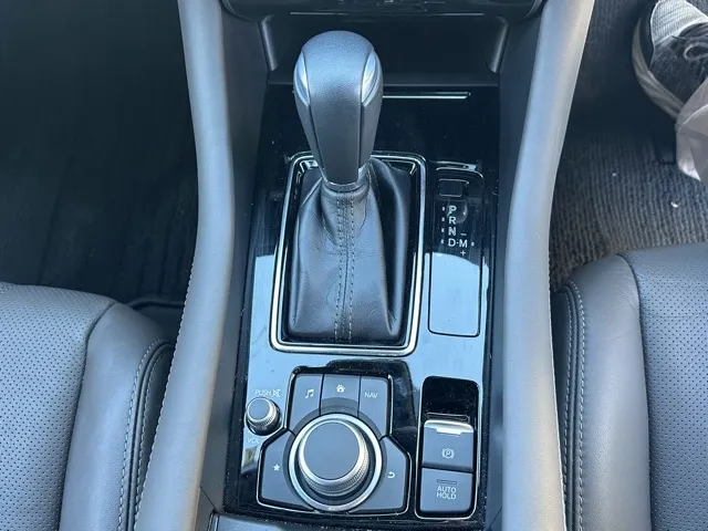 MAZDA6(マツダ)XD Lパッケージ 4WD中古車 17