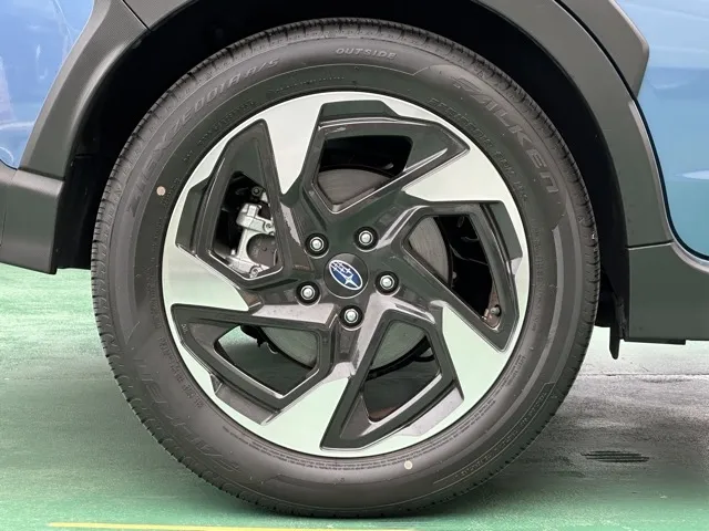 クロストレック(スバル)リミテッド中古車 12