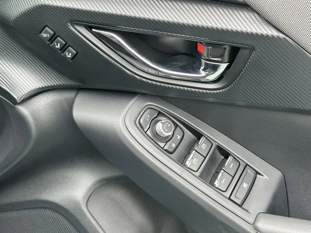 クロストレック(スバル)リミテッド中古車 13