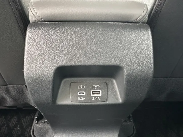 クロストレック(スバル)リミテッド中古車 7