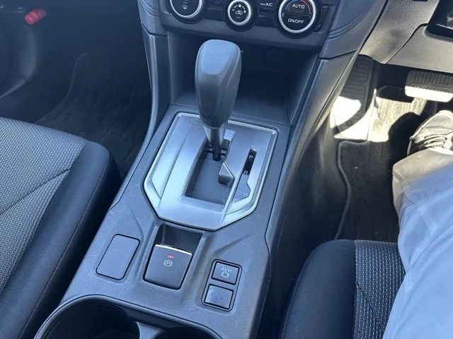 インプレッサ(スバル)1.6I-Lアイサイト中古車 18