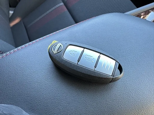オーラ(ニッサン)ニスモ プロパイロット ナビ ワイヤレス充電中古車 26