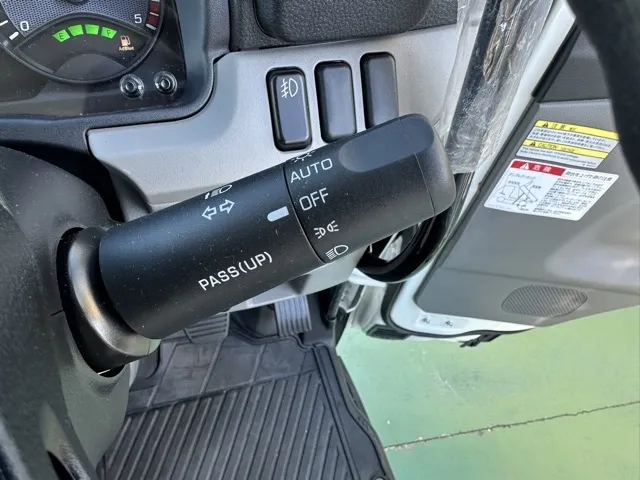 キャンター(三菱)全低床キョウカダンプ ３ｔレンタ登録済未使用車 18