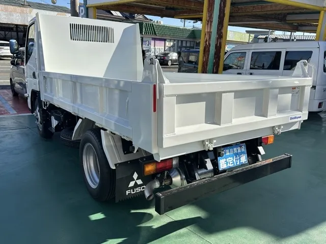 キャンター(三菱)全低床キョウカダンプ ３ｔレンタ登録済未使用車 2