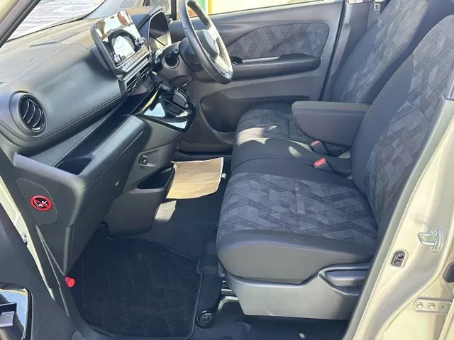 eKクロス(三菱)ＥＶ Ｐ中古車 3