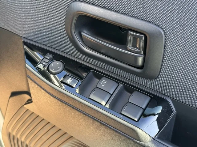 サクラ(ニッサン)X中古車 12