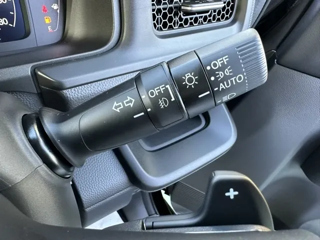 ステップワゴン(ホンダ)e・HEVスパーダ 7人登録済未使用車 20
