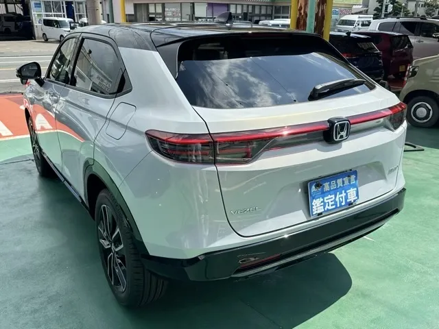 ヴェゼル(ホンダ)ｅ：ＨＥＶ　Ｚ PLaYパッケージ新車見本展示無 2