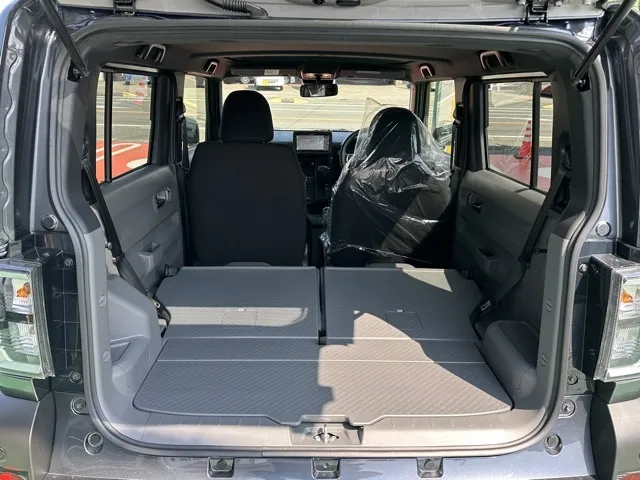 タフト(ダイハツ)X　純正ナビ付届出済未使用車 9