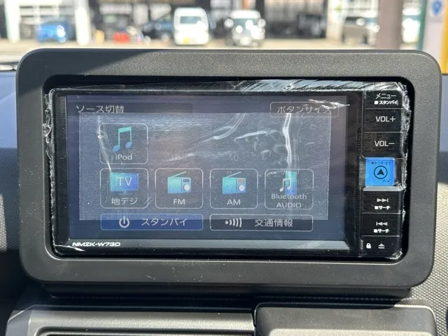 タフト(ダイハツ)X　純正ナビ付届出済未使用車 16