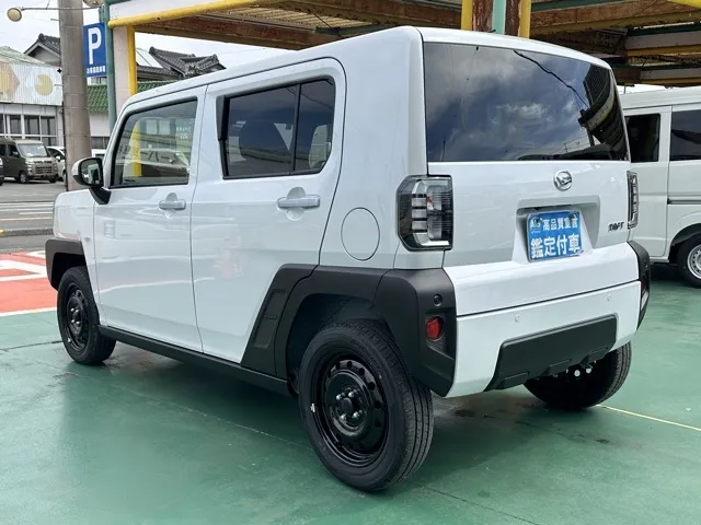 タフト(ダイハツ)X　純正ナビ付届出済未使用車 2