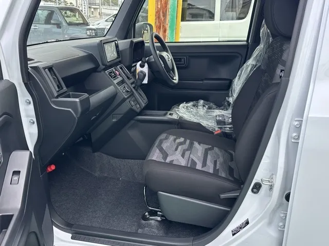 タフト(ダイハツ)X　純正ナビ付届出済未使用車 3