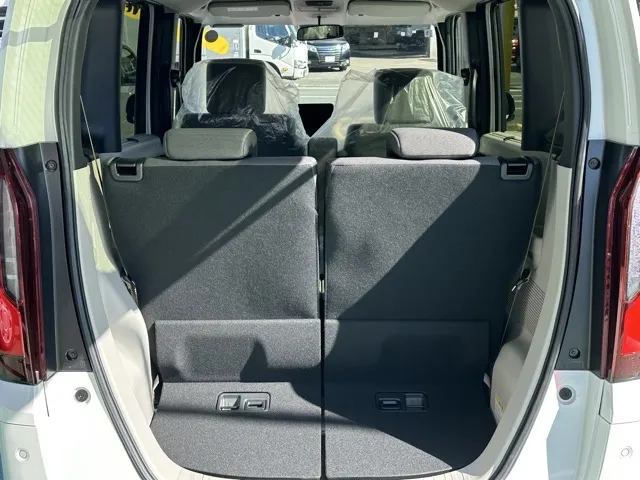 N-BOX(ホンダ)N-BOX届出済未使用車 9