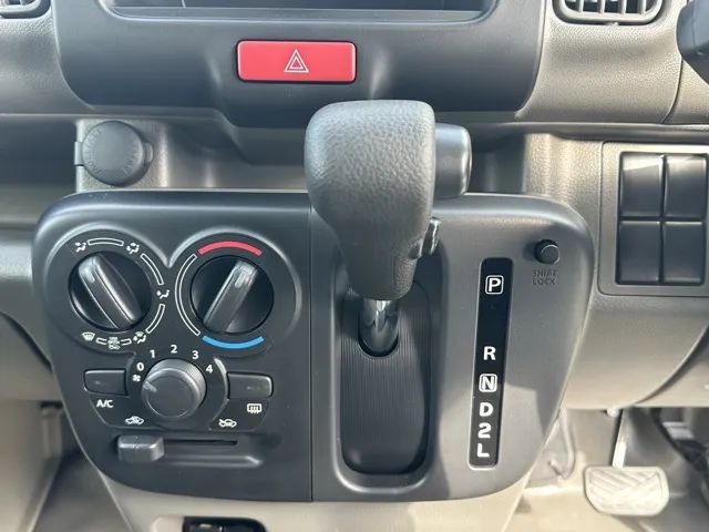 エブリイ(スズキ)PAリミテッド届出済未使用車 17