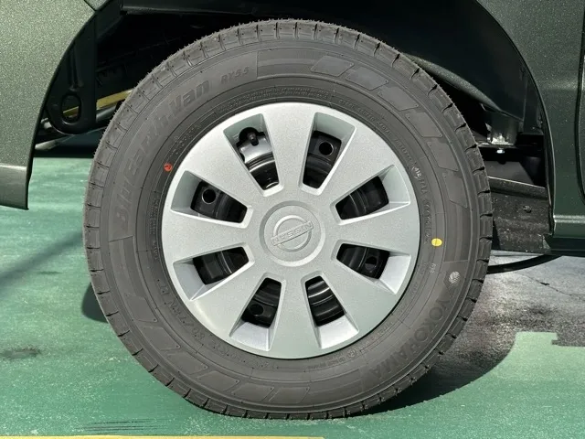 エブリイ(スズキ)NV１００クリッパーDX GLパッケージ CVT届出済未使用車 12