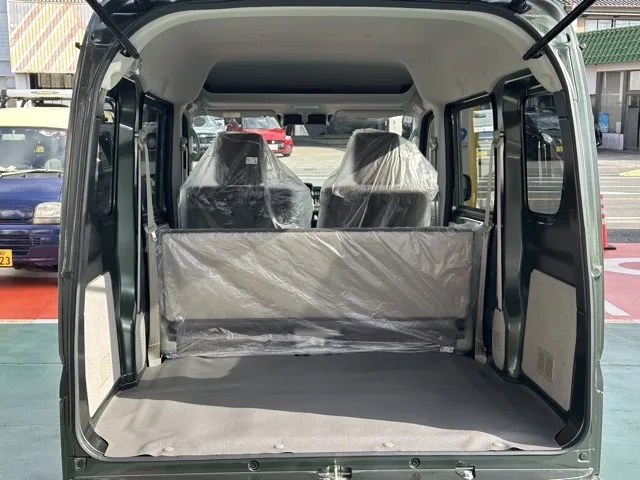 エブリイ(スズキ)NV１００クリッパーDX GLパッケージ CVT届出済未使用車 8