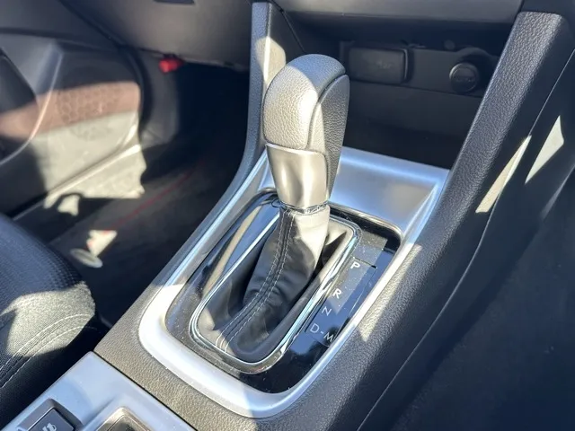 レヴォーグ(スバル)1.6GTアイサイト スマートエディション中古車 24