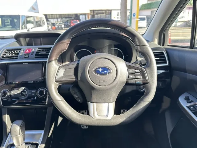 レヴォーグ(スバル)1.6GTアイサイト スマートエディション中古車 7