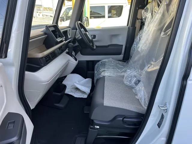 N-BOX(ホンダ)N-BOX届出済未使用車 3