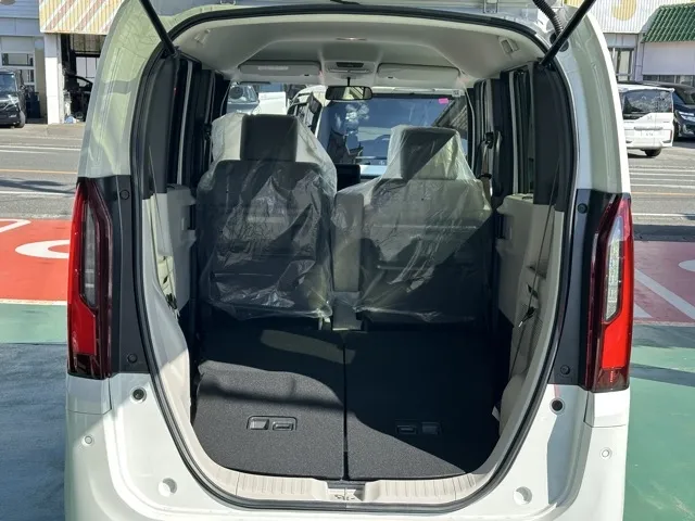 N-BOX(ホンダ)N-BOX コンフォートＰ届出済未使用車 9