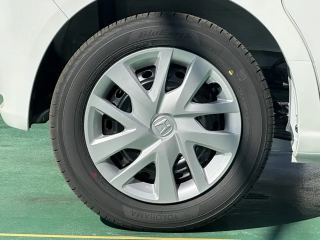 N-BOX(ホンダ)N-BOX コンフォートＰ届出済未使用車 12