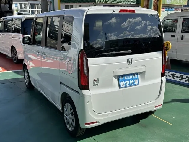 N-BOX(ホンダ)N-BOX コンフォートＰ届出済未使用車 2