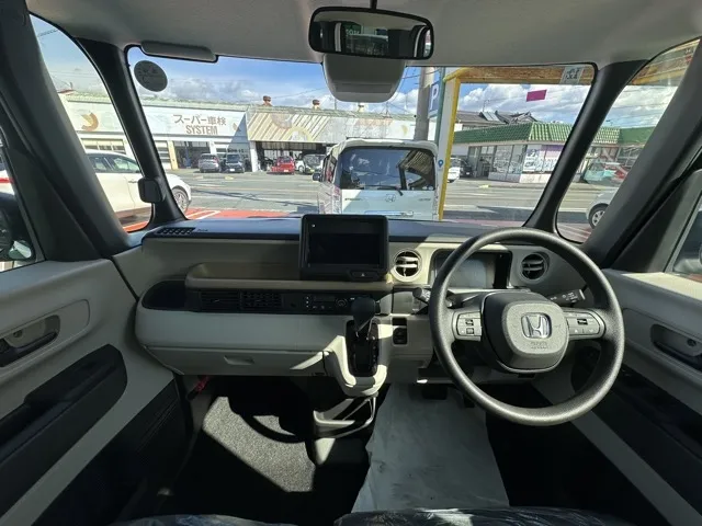 N-BOX(ホンダ)N-BOX コンフォートＰ届出済未使用車 5