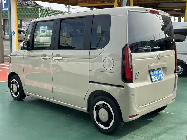 N-BOX(ホンダ)N-BOX ファッションスタイル コンフォートＰ届出済未使用車 2
